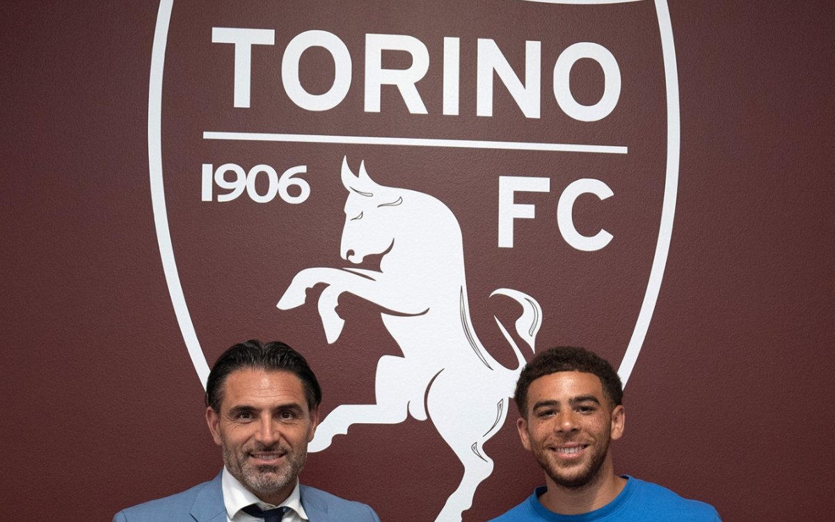 Torino Sign Scotland Forward Che Adams On Three-year Contract