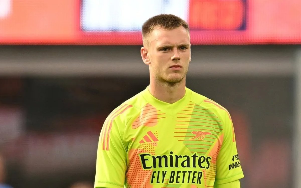 Arsenal's Karl Hein joins Valladolid on loan; Ajax bid for Ramsdale rejected