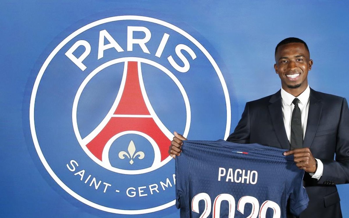 Football: PSG sign defender Willian Pacho on five-year contract