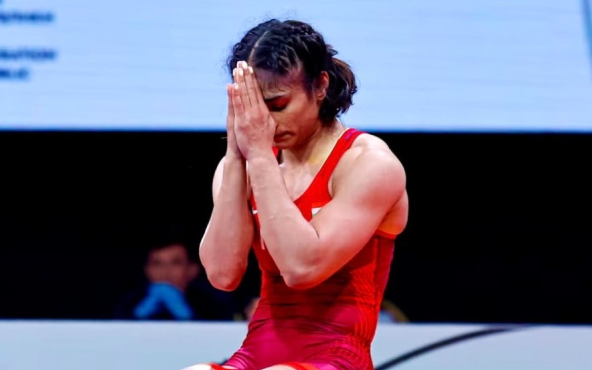 Heartbreak in Paris: What UWW rules say on Vinesh Phogat's disqualification