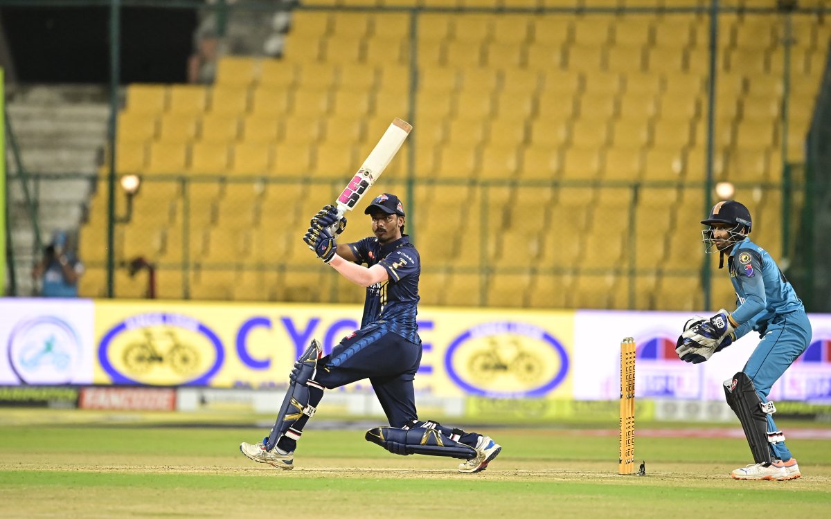 Maharaja Trophy T20: Bengaluru Blasters storm into final with 9-wicket win