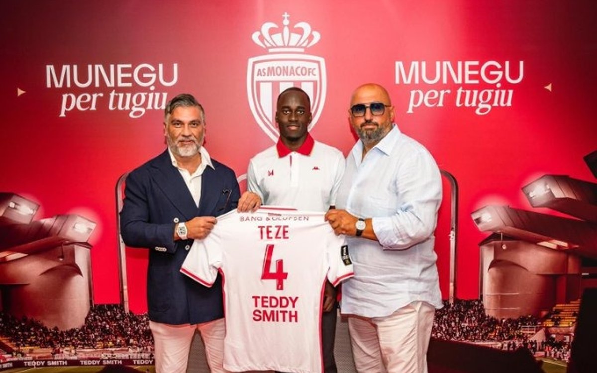 Monaco sign Dutch defender Jordan Teze on five-year deal