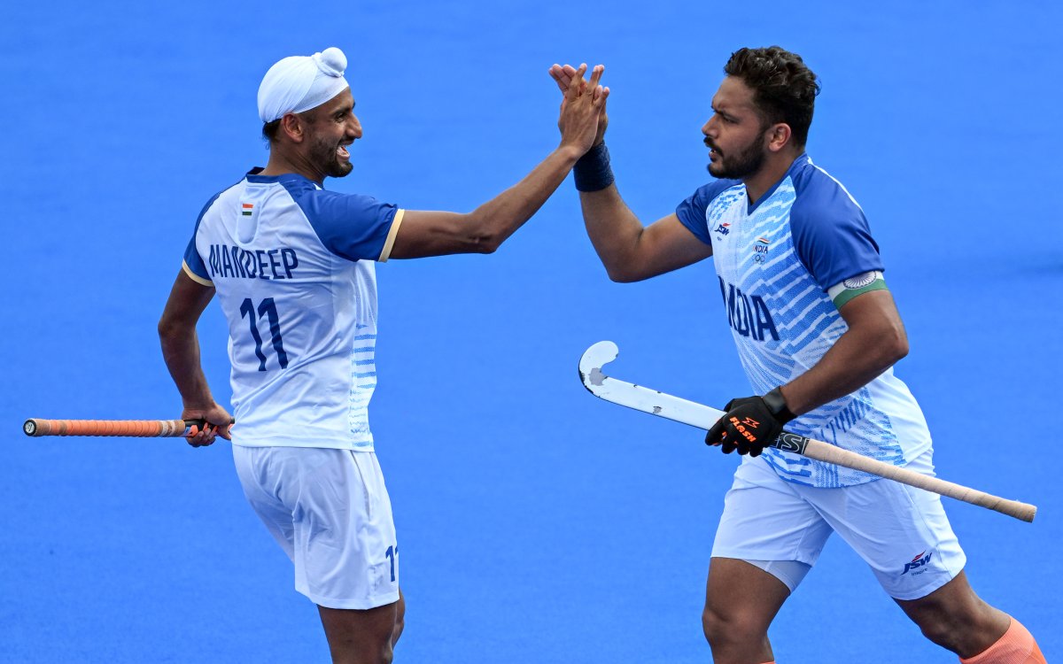 Punjab CM dials hockey captain Harmanpreet, wishes best for QF against GBR