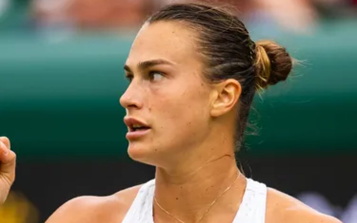 Sabalenka powers past Azarenka to reach DC Open semis