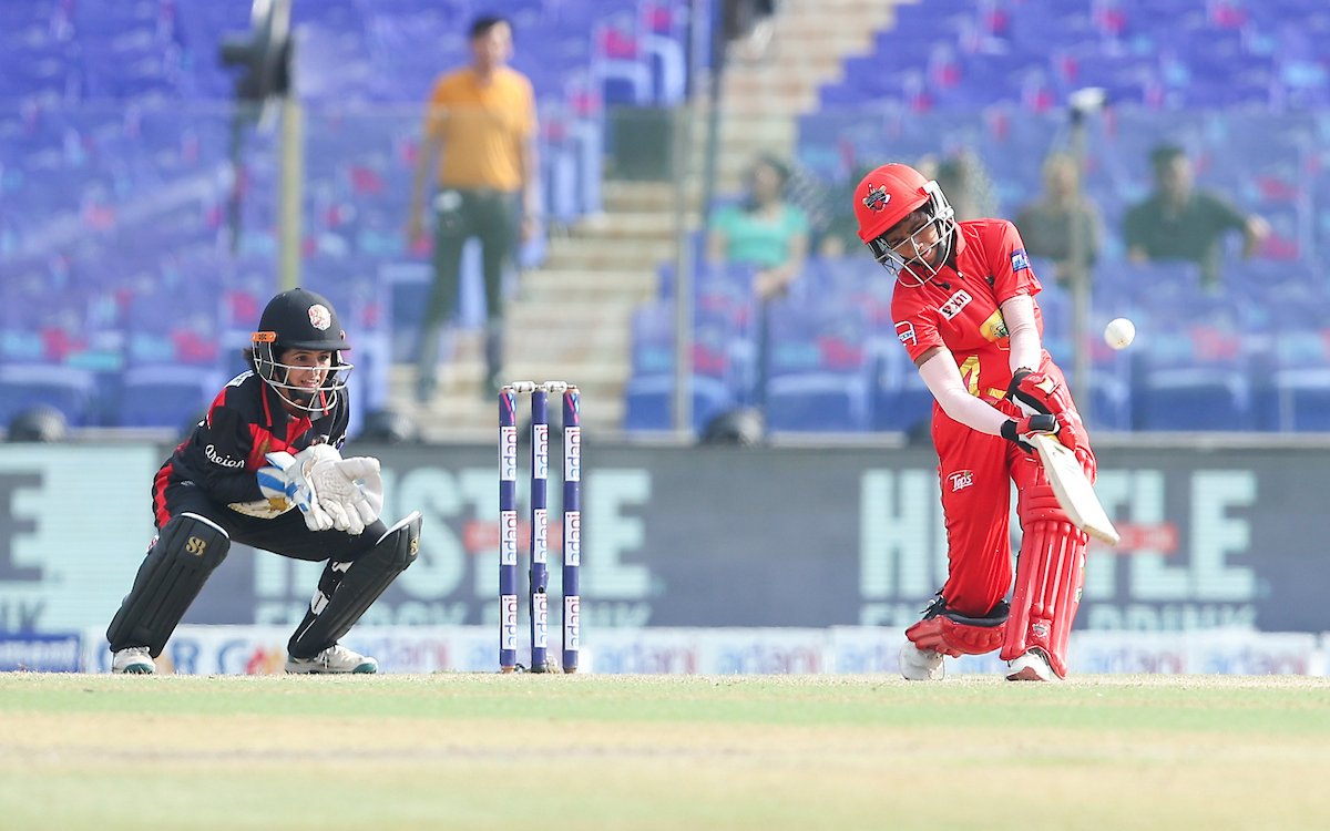 Adani Women s DPL T20: East Delhi Riders Edge Past South Delhi Superstarz By 11 Runs