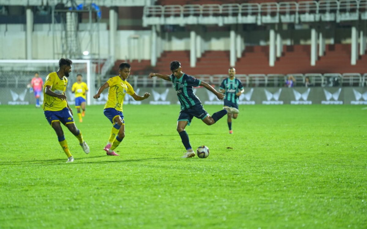 Calicut FC And Thiruvananthapuram Kombans FC Play A Draw In Super League Kerala