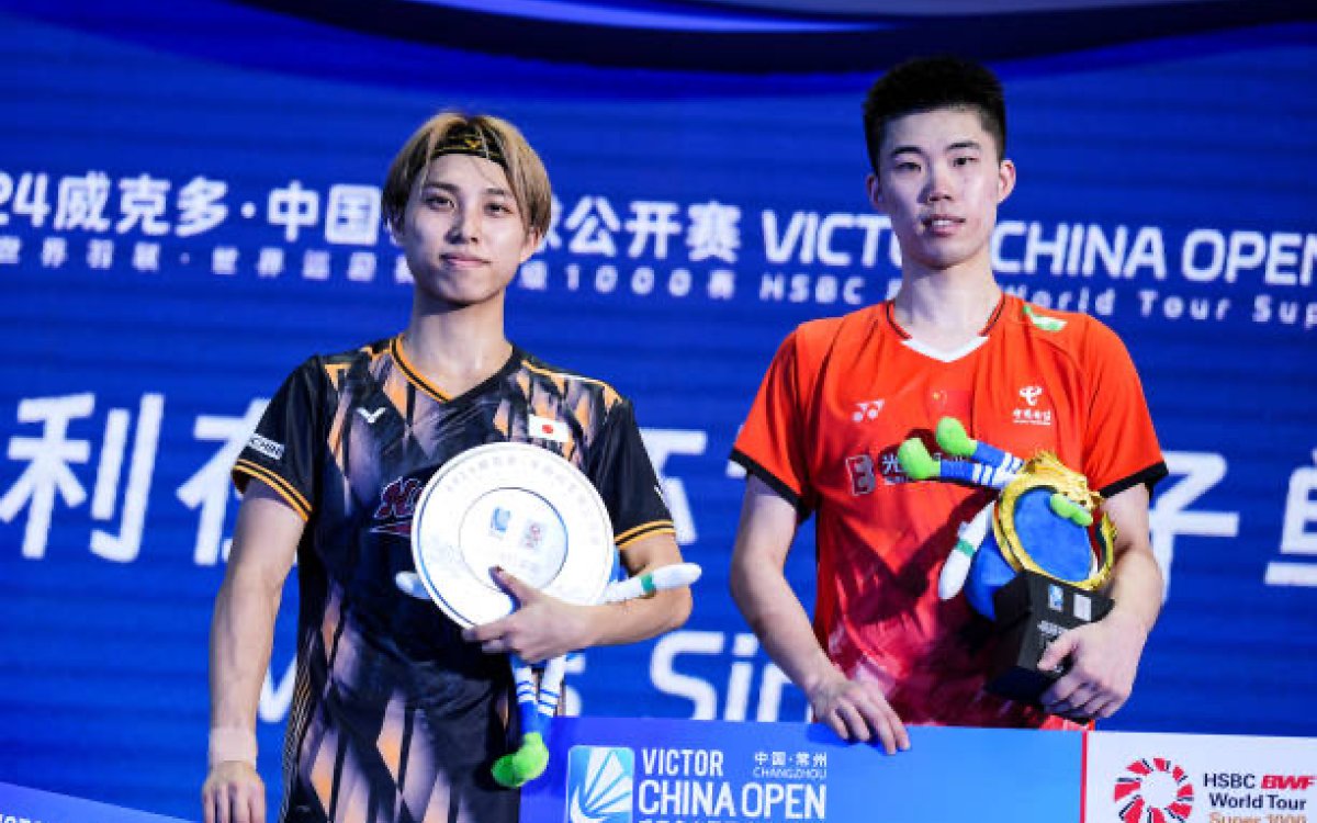 China clinches four titles at badminton China Open