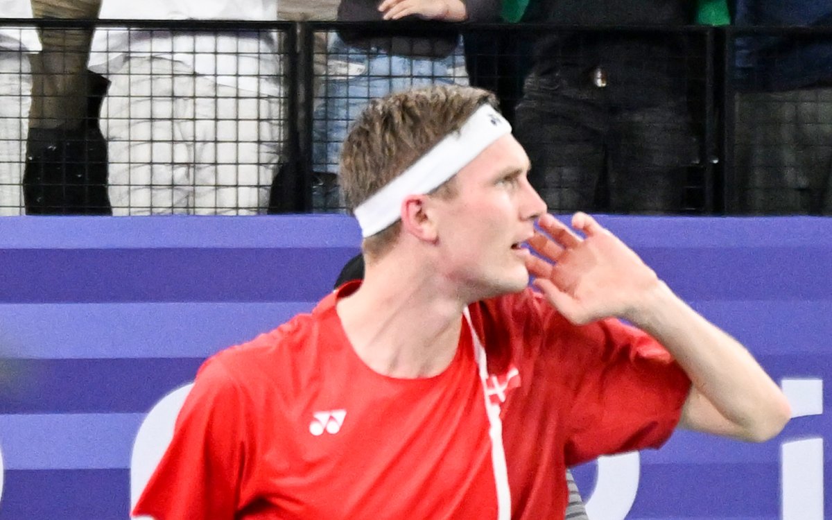 Hong Kong Open: Denmark s Axelsen Beats Local Hero Ng Ka Lang