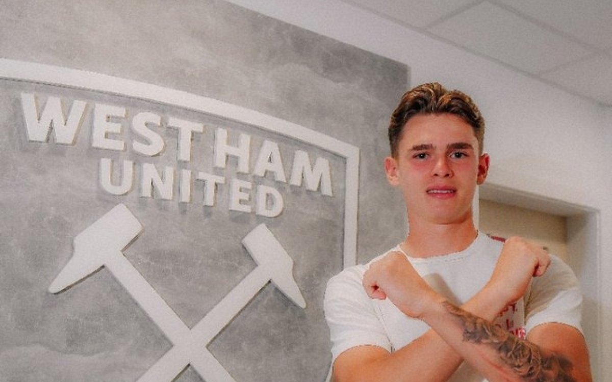 Lewis Orford Signs A Five-year Contract Extension At West Ham United