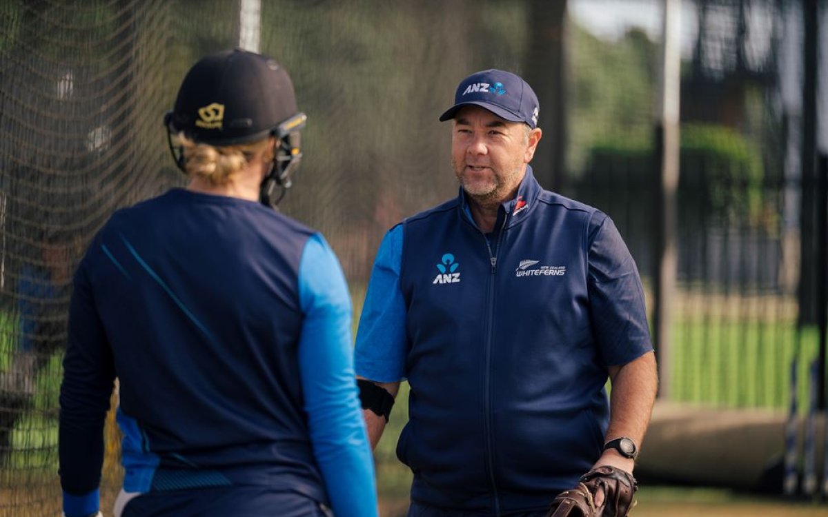 McMillan Keen To Pass World Cup Knowledge To New Zealand Ahead Of Women’s T20 WC