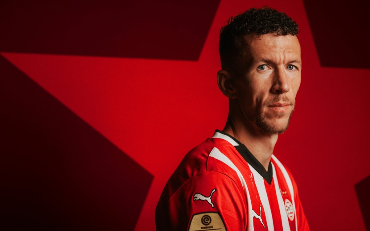 PSV Sign Experienced Forward Ivan Perisic