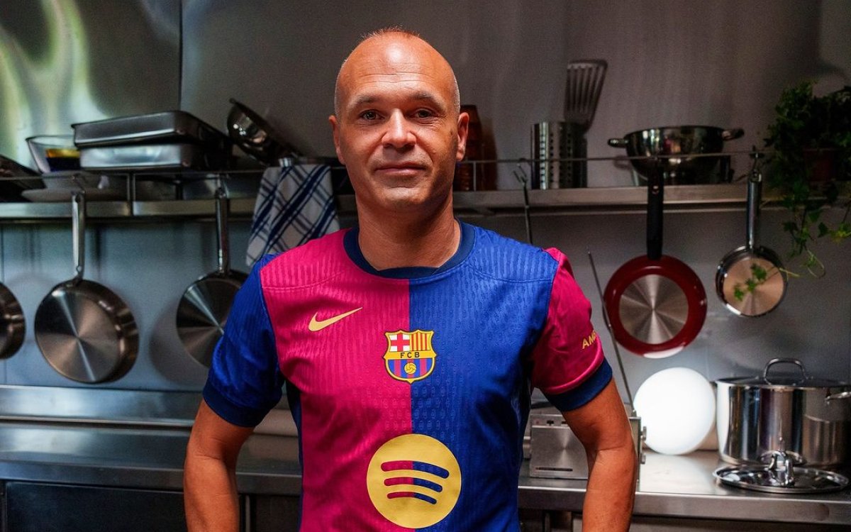 Barcelona Legend Andres Iniesta Set To Retire On Special Date