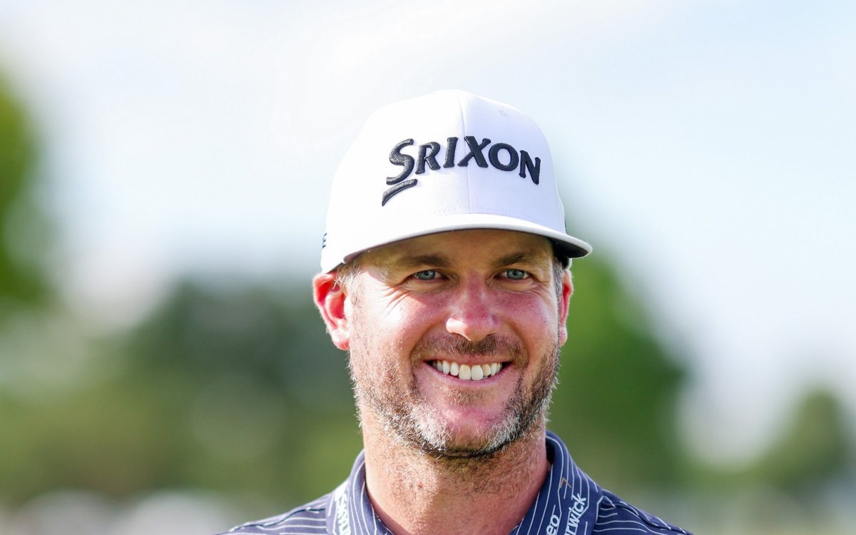 Canadian Pendrith leads at weather-hit Shriners Open