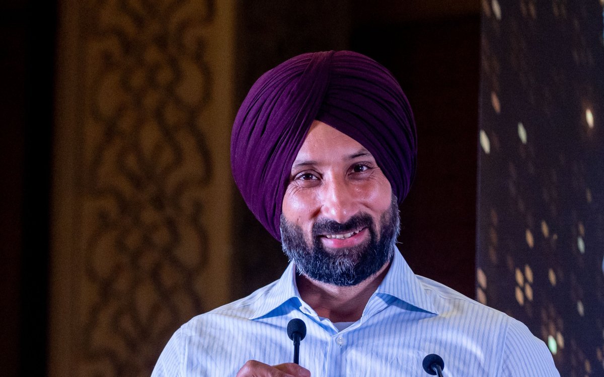 HIL 2024-25: Soorma Hockey Club ropes in Sardar Singh, Rani Rampal as mentor-cum coaches