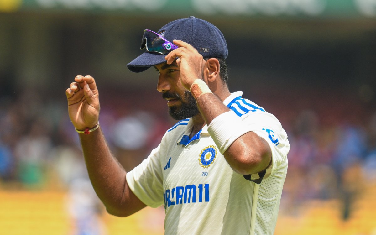 3rd Test: Bumrah sits out as NZ opt to bat first against India