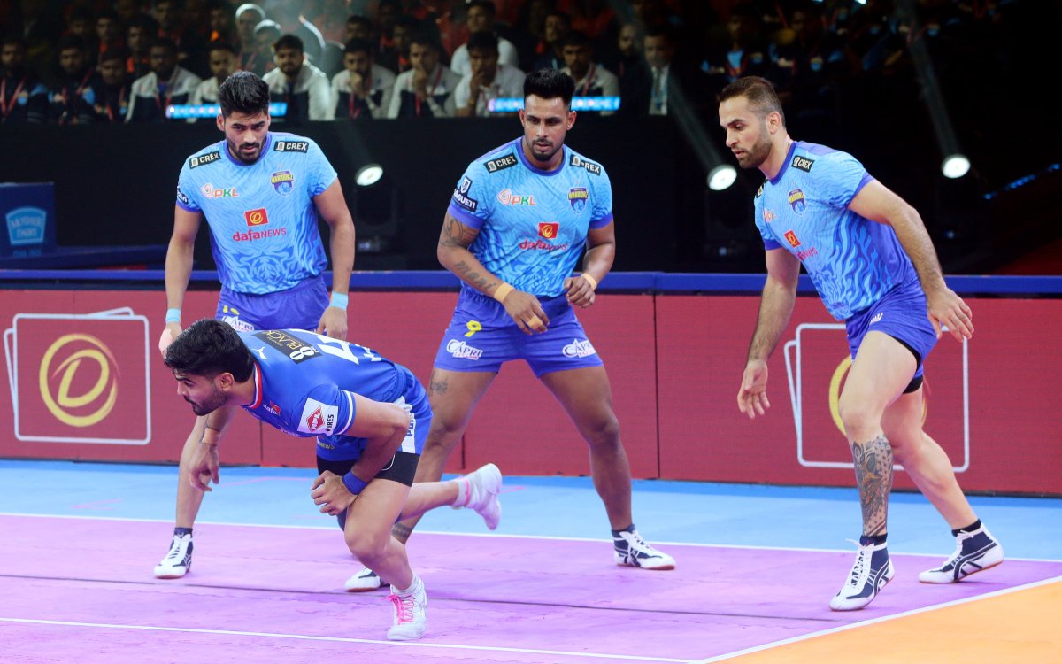 PKL Season 11: ‘Maninder Singh's dedication sets him apart’, says Fazel Atrachali