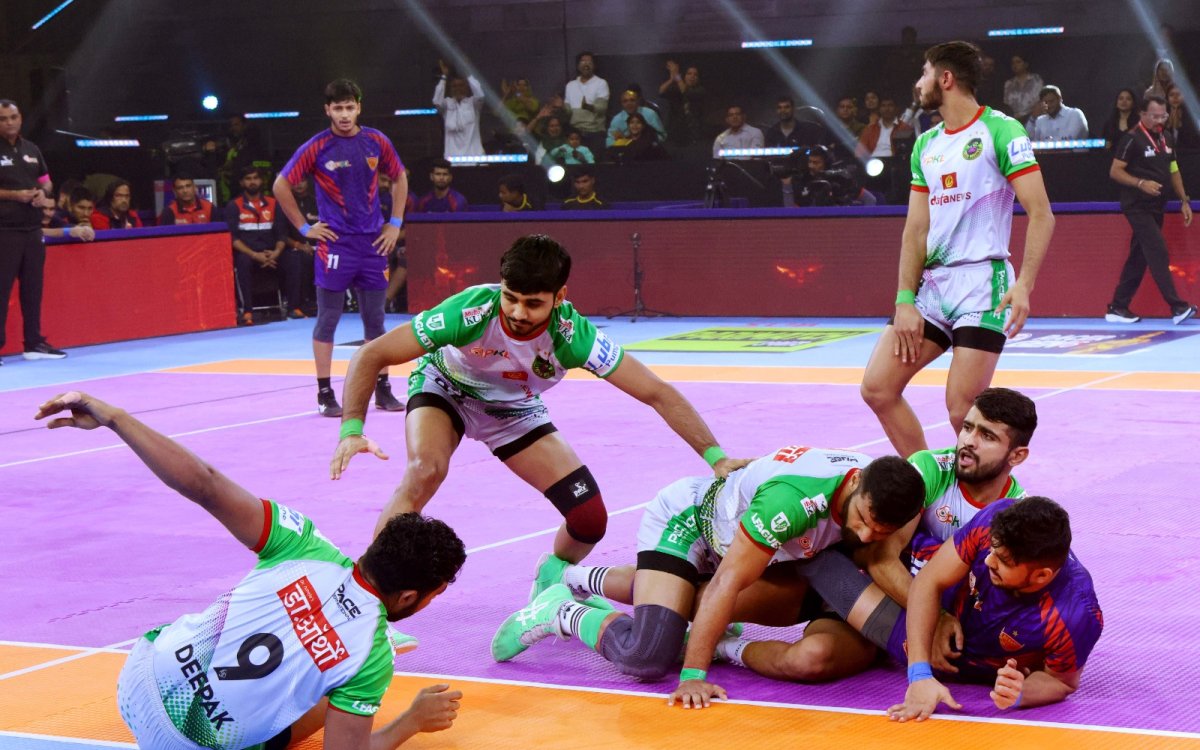 PKL Season 11: Raiders Devank, Ashu Malik Steal The Show In Patna Pirates  Tie With Dabang Delhi