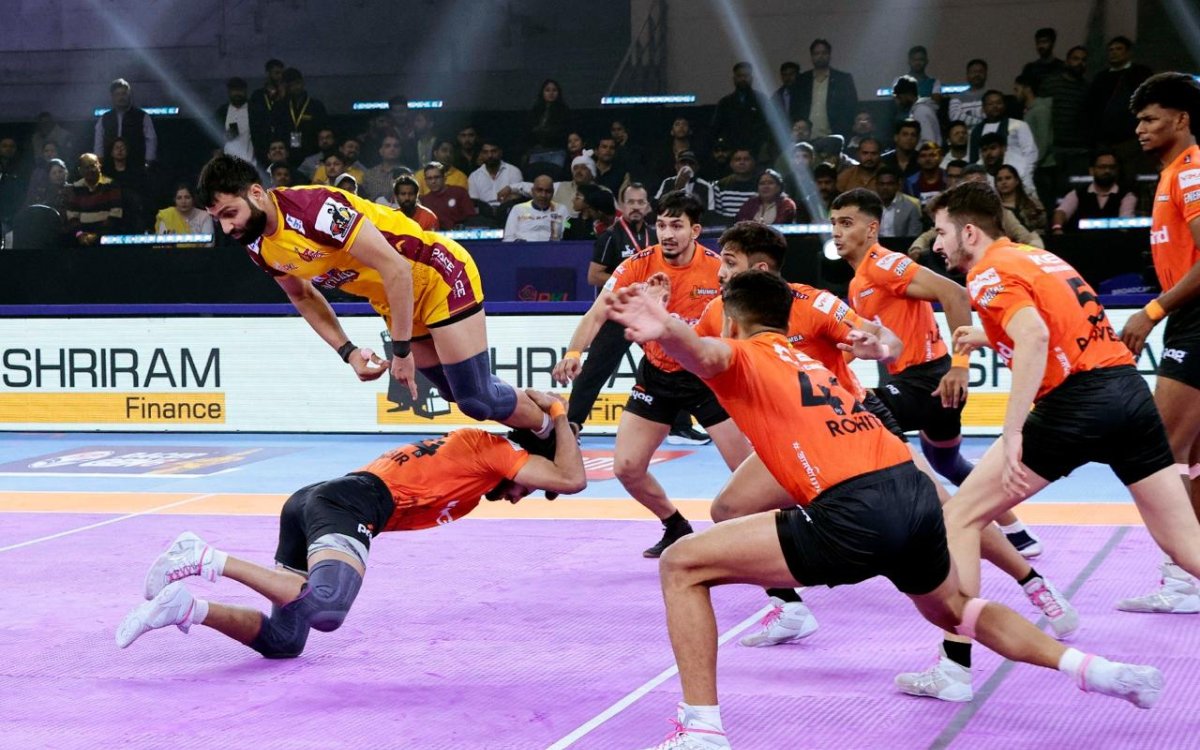 PKL Season 11: Splendid team performance helps Telugu Titans complete a double over U Mumba