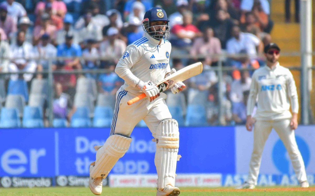 Umpires should have same rules for every team: Rohit on Pant's controversial dismissal