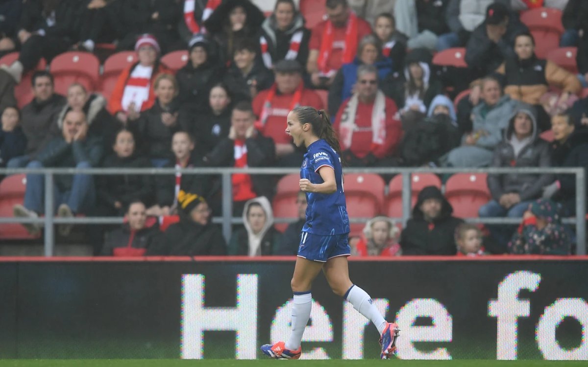 WSL 2024-25: Chelsea win streak remains intact with 3-0 win over Liverpool