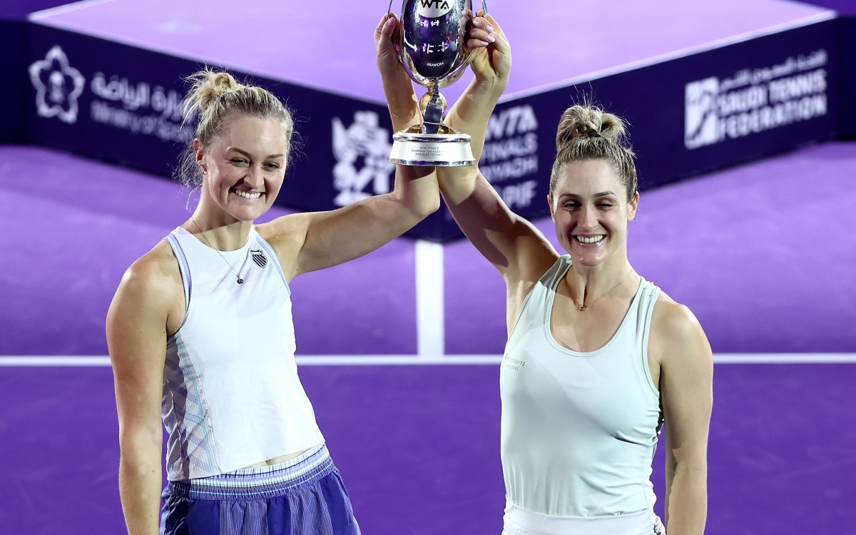 WTA Finals 2024-25: Dabrowski/Routliffe Cap Perfect Week To Win Doubles Title