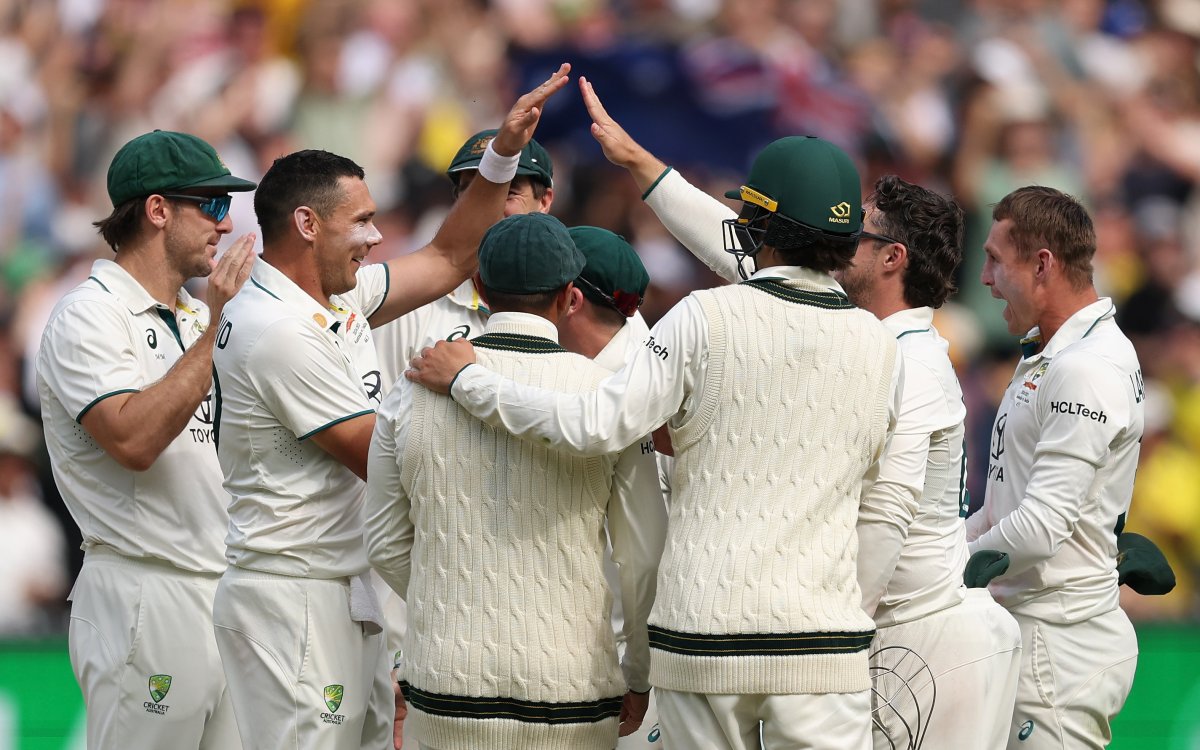 4th Test: Cummins, Boland pick three as Aus take 2-1 lead with 184-run win over India