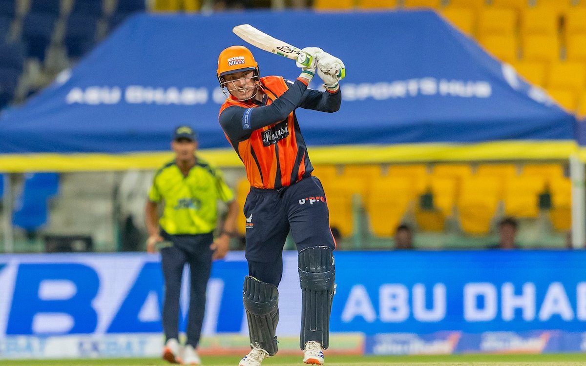 Abu Dhabi T10: Tom Banton s Fiery Knock Keeps Delhi Bulls In The Hunt For Final