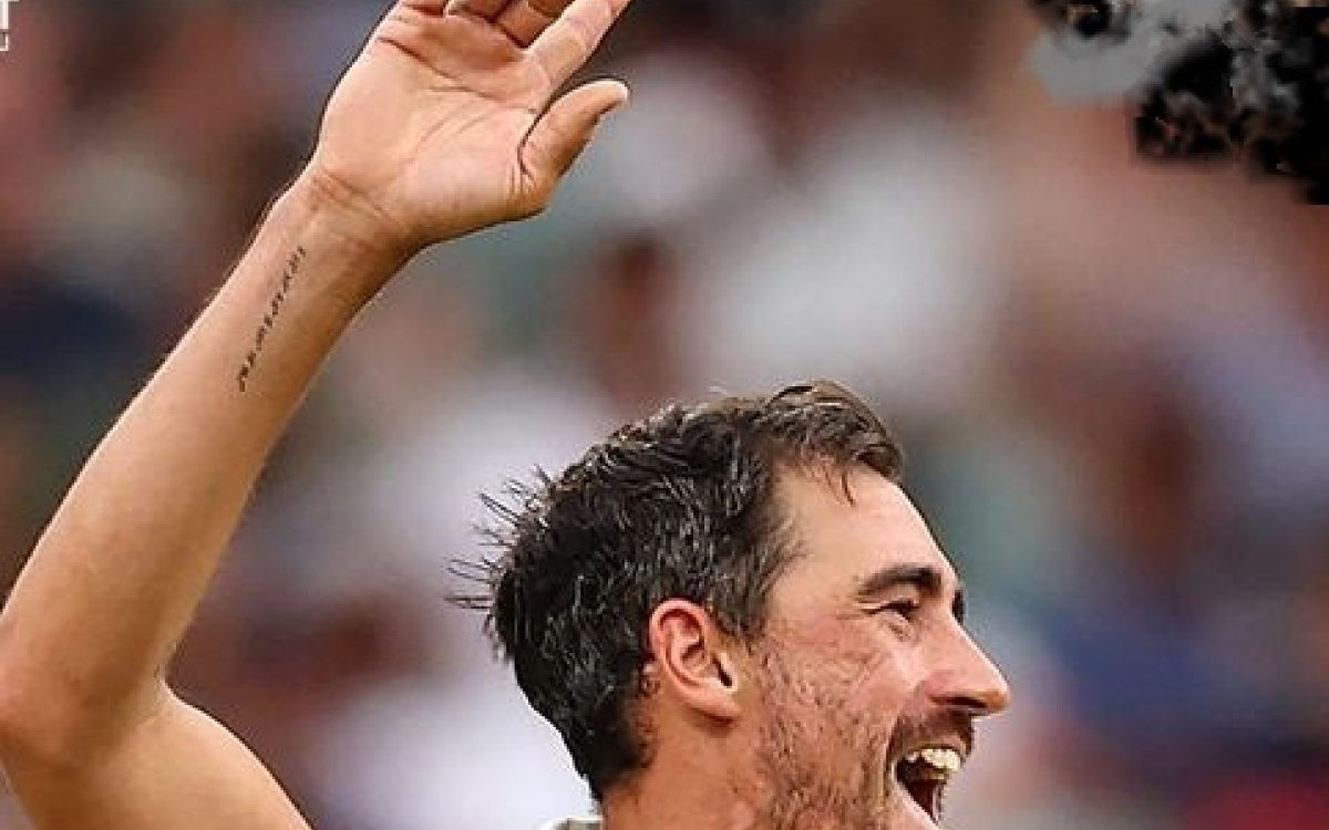 BGT 2024-25: Starc is a magician with the pink ball, says Hayden after the pacer's 6-48 in 2nd Test