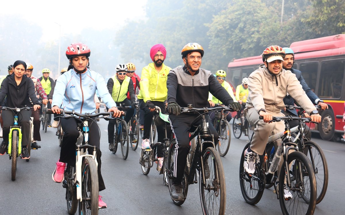 CRPF, ITBP Jawans To Join Sports Minister Dr. Mandaviya In Fit India Sunday On Cycle Campaign