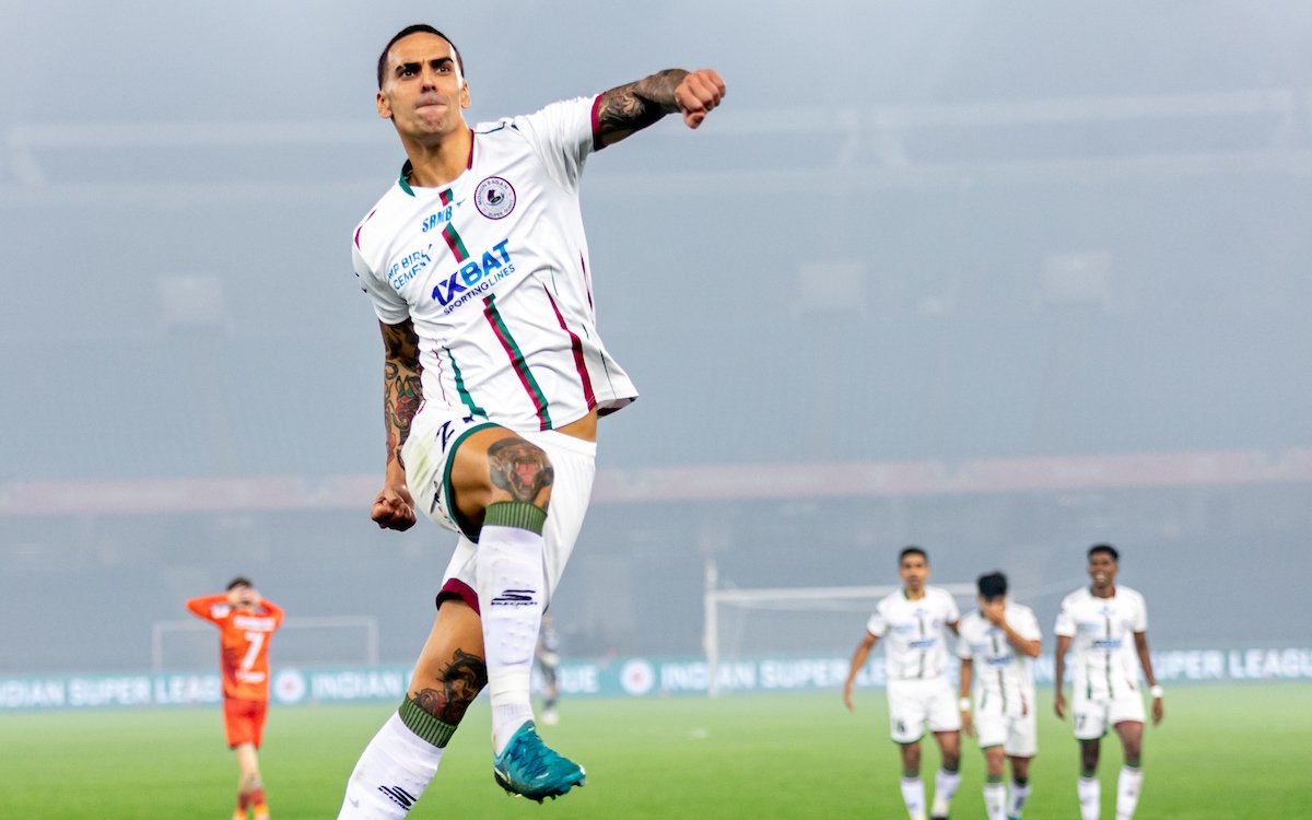 ISL 2024-25: Defender Rodriguez’s brace powers Mohun Bagan past 10-man Punjab FC