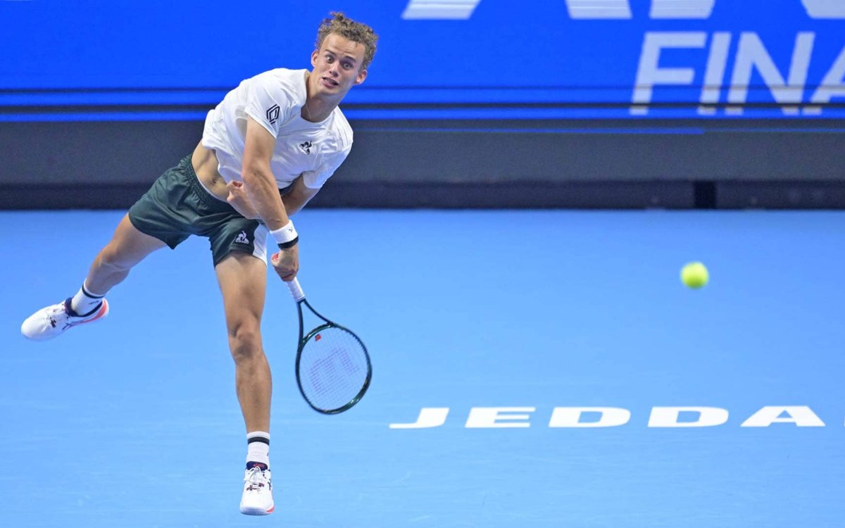 Next Gen ATP Finals: Van Asche, Michelsen Make Winning Start On Opening Day