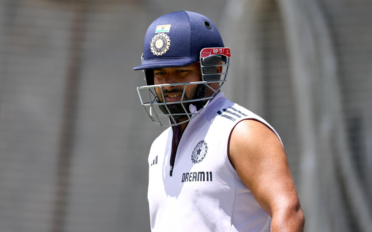 Pant needs to figure out what is the right way to do things: Rohit