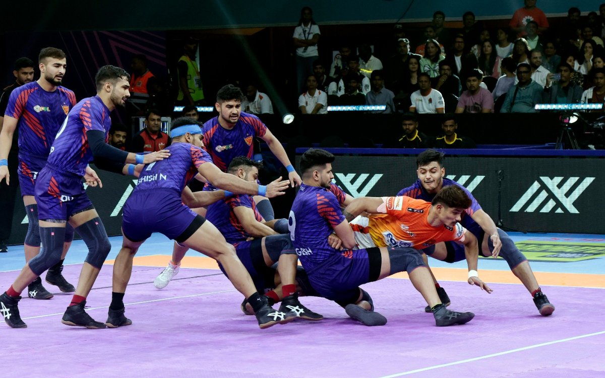 PKL Season 11: Dabang Delhi Edge Past Puneri Paltan In Thriller With 30-26 Win