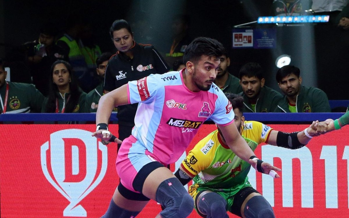 PKL Season 11: Devank Dalal leads Patna Pirates to 38-28 win over Jaipur Pink Panthers