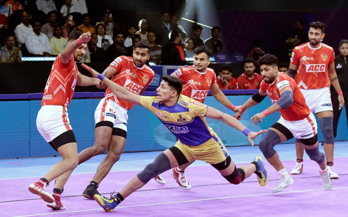 PKL Season 11: Formidable Tamil Thalaivas thrash Gujarat Giants, win by 13 points