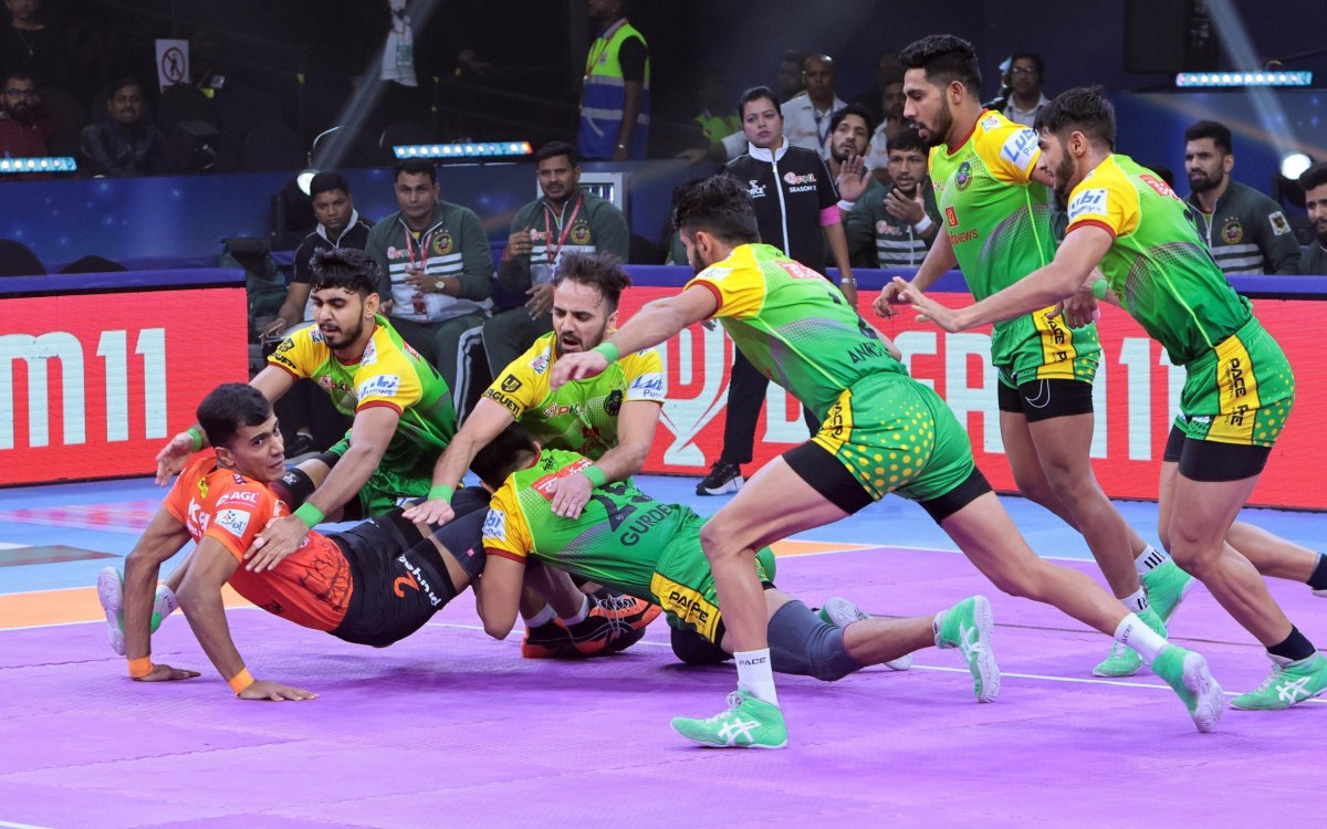 PKL Season 11: Patna Pirates complete semis lineup with easy 31-23 win over U Mumba