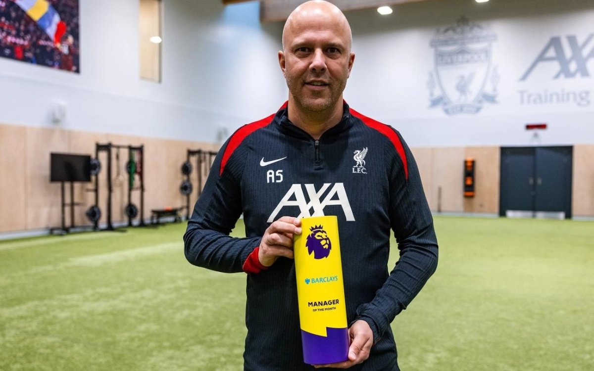 Premier League: Arne Slot wins first Manager of the Month honour