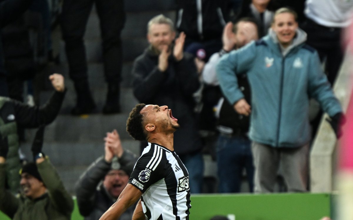 Premier League: Murphy Brace Powers Newcastle Utd’s 4-0 Thumping Of Leicester City