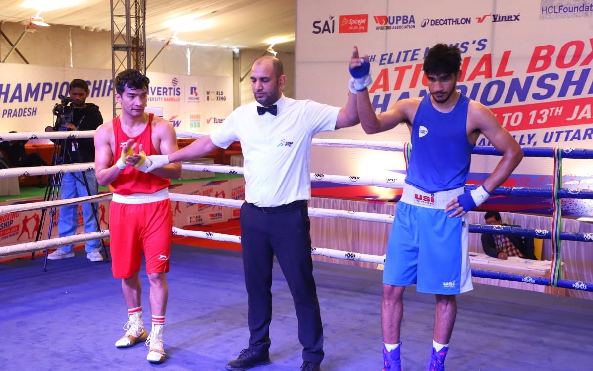 Abhinash Jamwal shocks Shiva Thapa to enter final of Men's Boxing Nationals