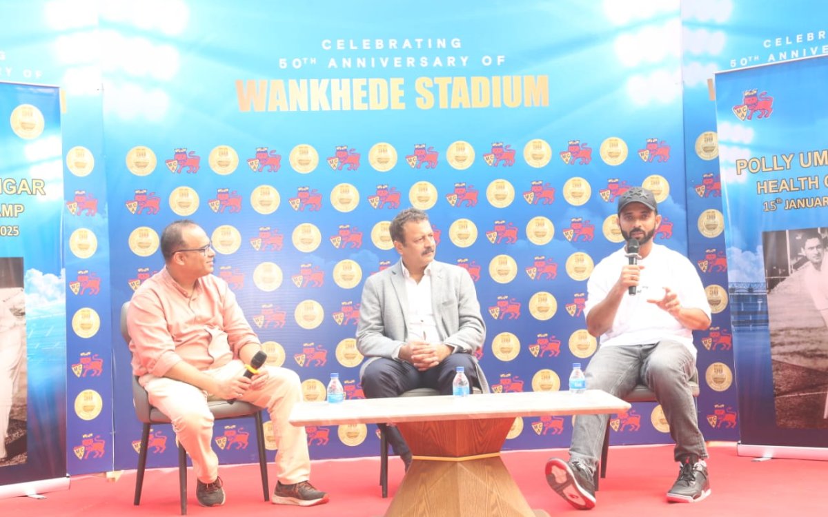 Ajinkya Rahane joins MCA in a special event for groundsmen, 1974 Mumbai team members