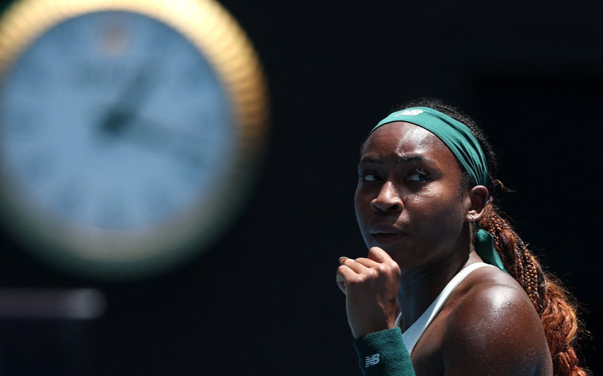 Aus Open: Gauff battles past Bencic to set up quarterfinal clash with Badosa