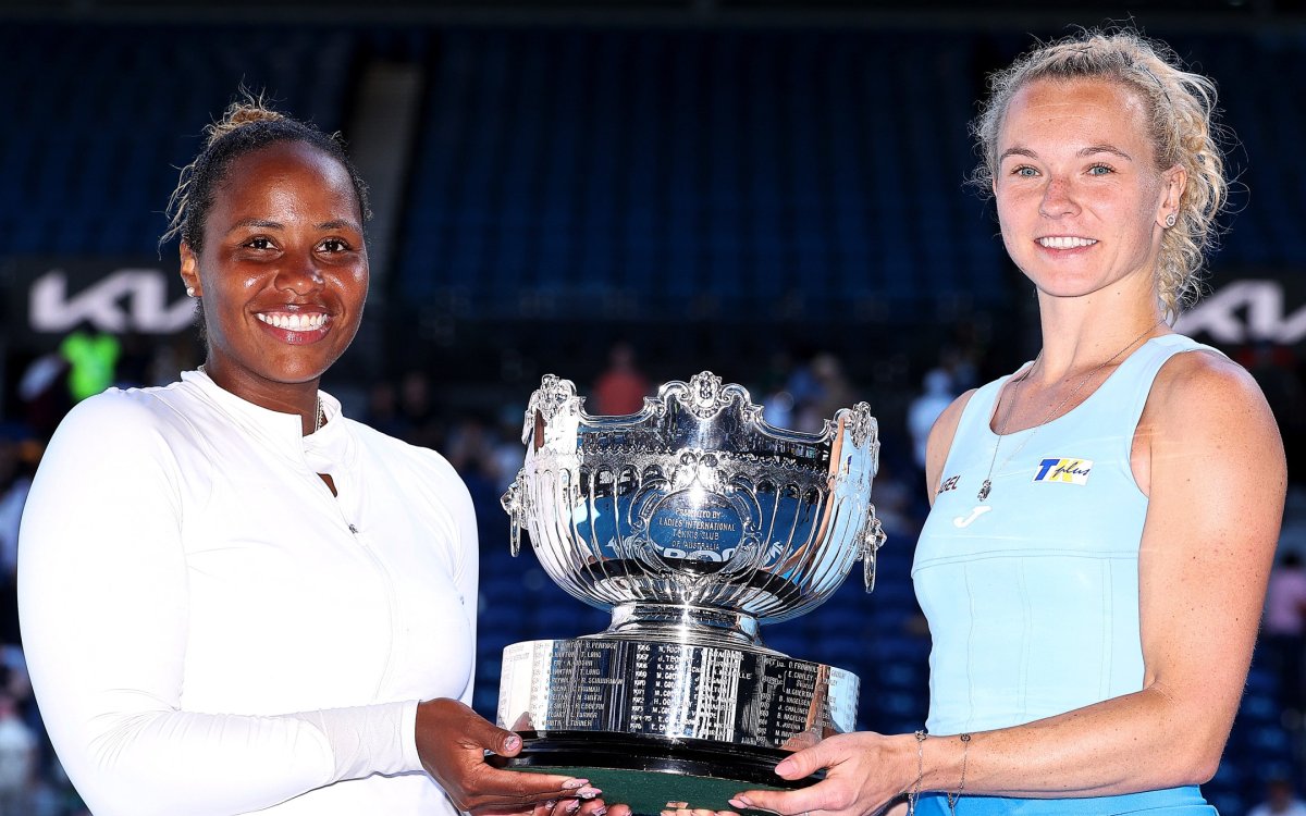 Aus Open: Top seeds Siniakova, Townsend take home women's doubles title