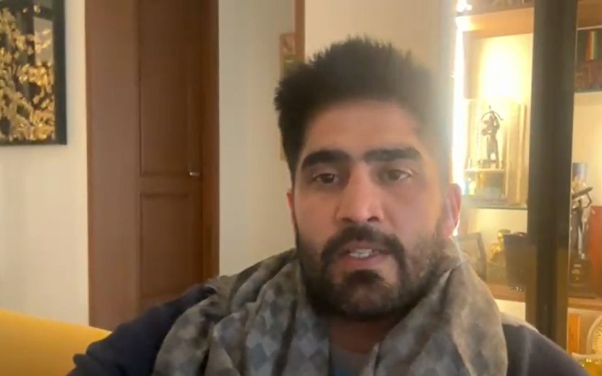 Boxer Vijender Singh Supports PM Modi s Fitness Initiative, Asks People To Support The Movement