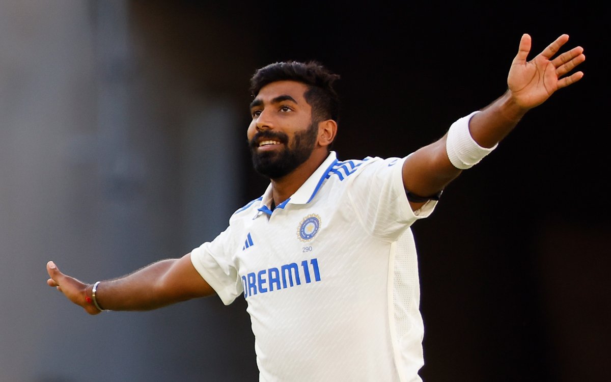 Clarke hails Bumrah as 'best fast bowler ever' across all three formats