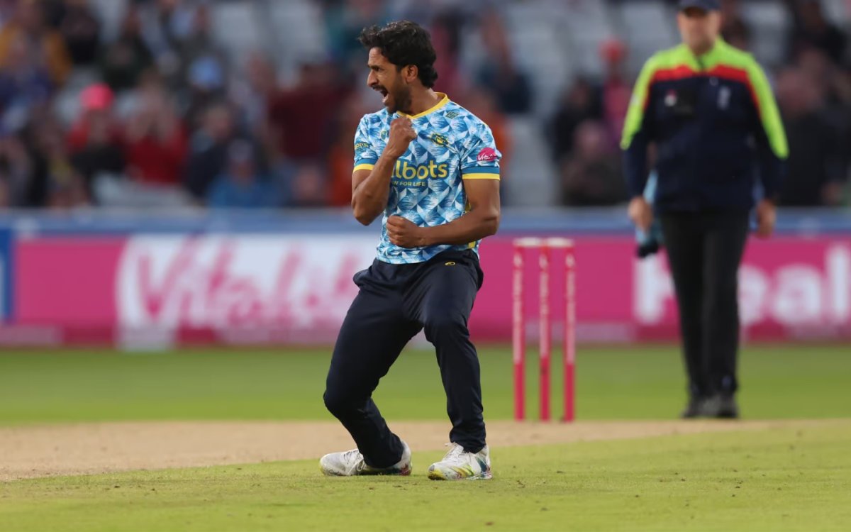 County Championships: Hassan Ali returns to Warwickshire for third season