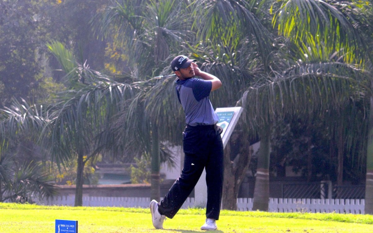 PGTI Tour: Teenager Aditya Garg sets the pace in round one of Pre-Qualifying I