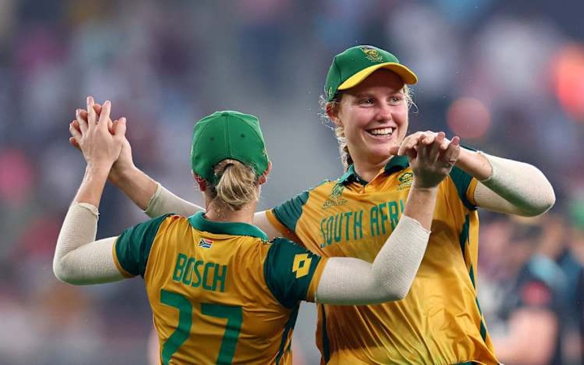 Proteas  Annerie Dercksen Wins ICC Emerging Women’s Cricketer Of The Year