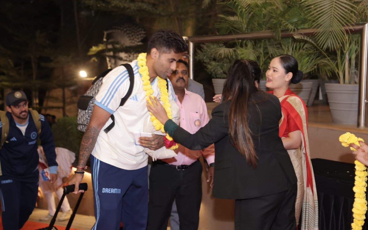 Suryakumar Yadav-led Indian team arrives in Rajkot ahead of 3rd T20I against England