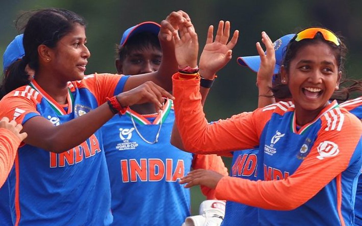 U19 World Cup: Trisha, bowlers star as India enter Super Six with 60-run win over Sri Lanka