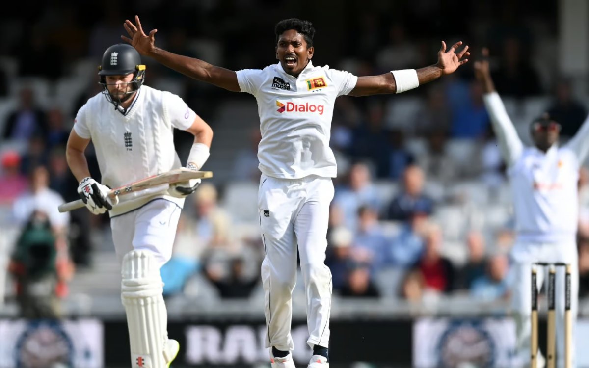 Vishwa Fernando joins Warwickshire for County Championship 2025